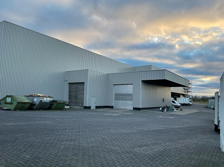 Hallensanierung von Außen (nachher)